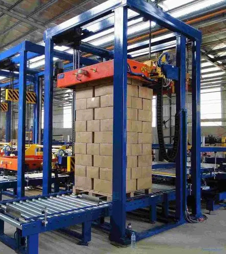 箱類碼垛機(jī)